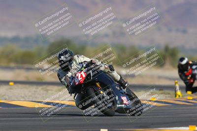 media/Nov-12-2023-SoCal Trackdays (Sun) [[5d1fba4e7d]]/Turn 14 (1035am)/